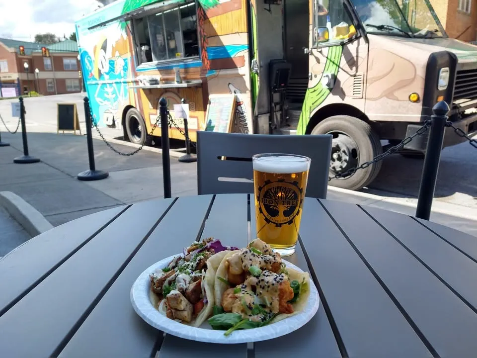 Cabo Food Truck at Iron Tree