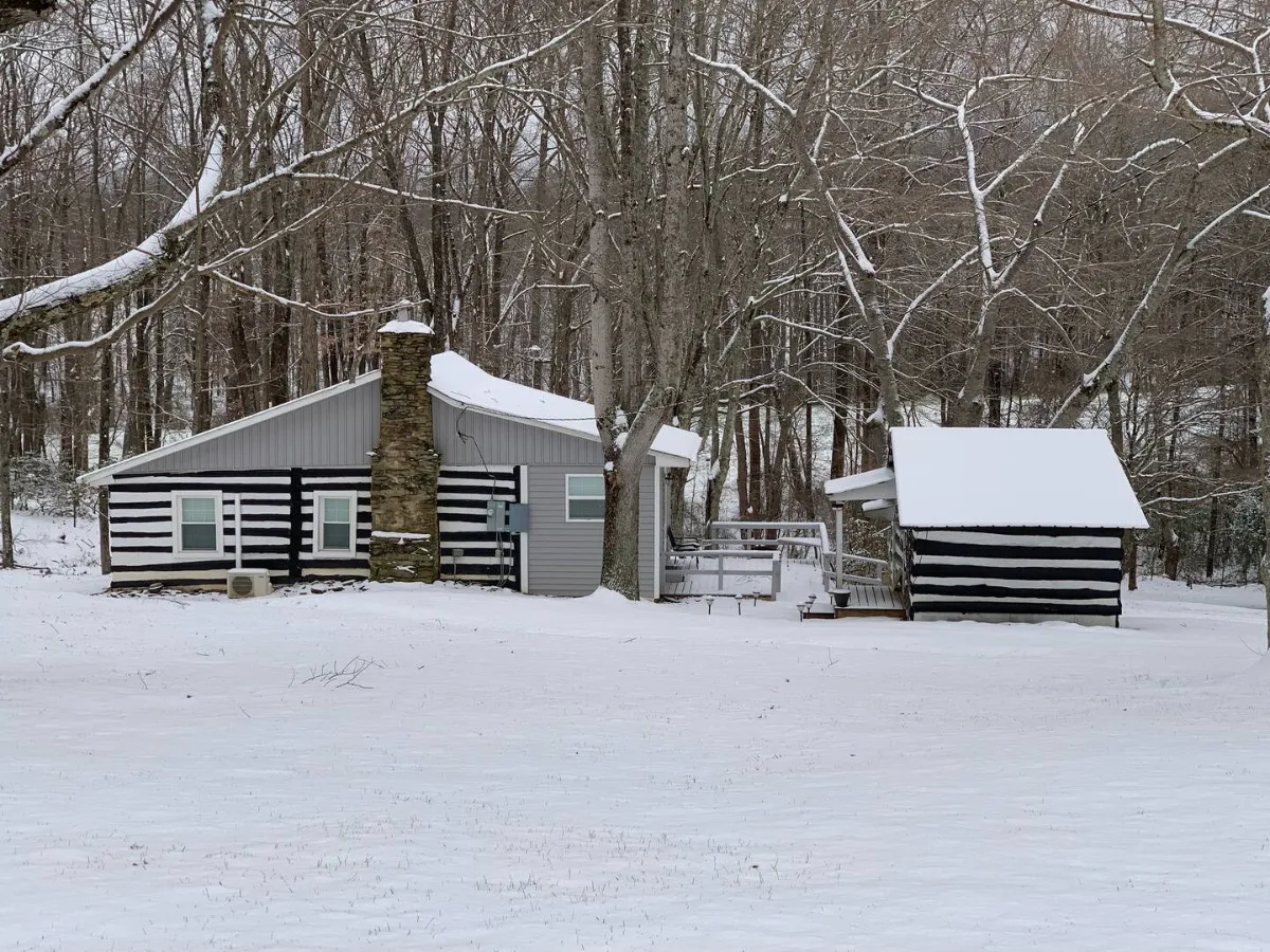 Nellie's Homeplace Cabin