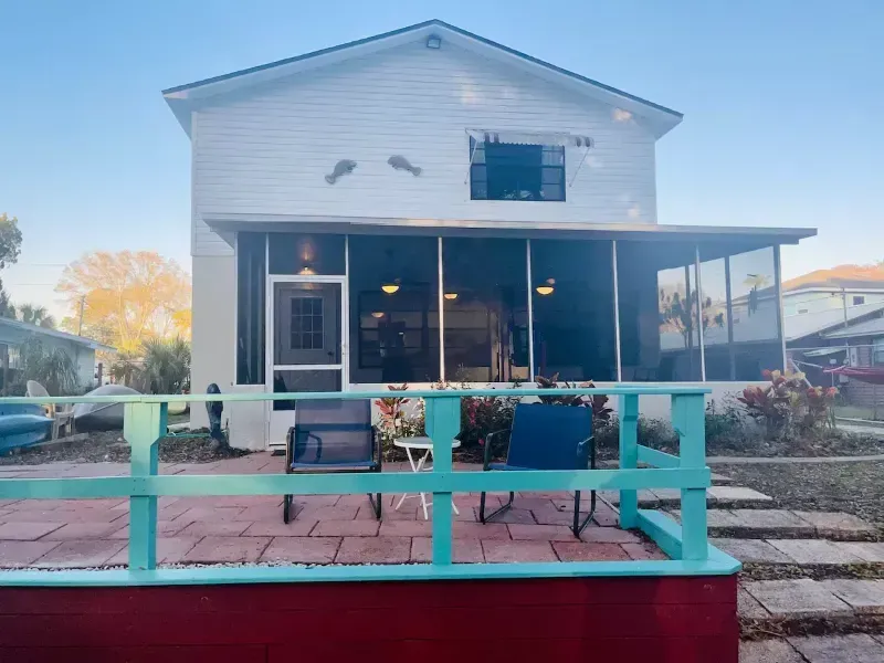 Charley's On The River