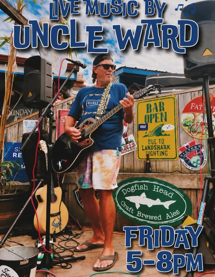 Live music at Foxy’s! Uncle Ward! 🤙🏼🌴