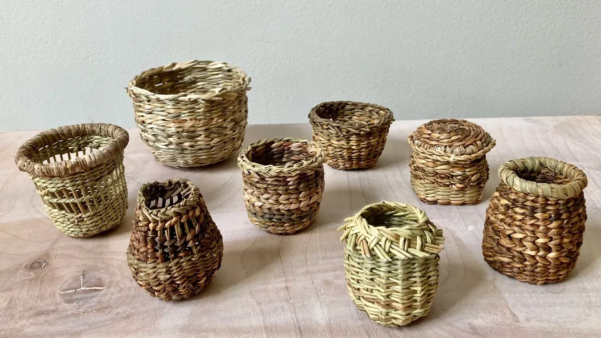 COMMUNITY WORKSHOP: Weaving with Wild Fibers, Angela Eastman