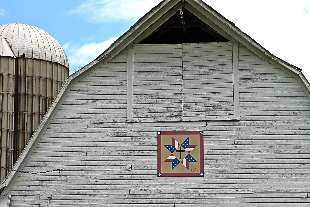 Quilt Trail Square - Pat & Ken King