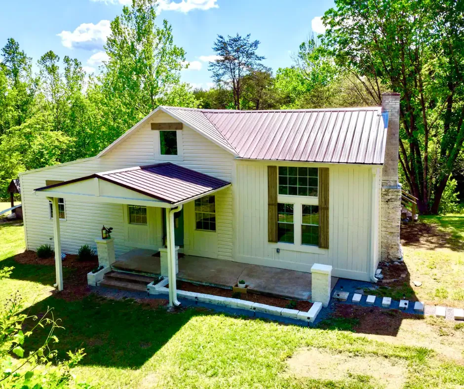 The Blue Bird Inn-Airbnb