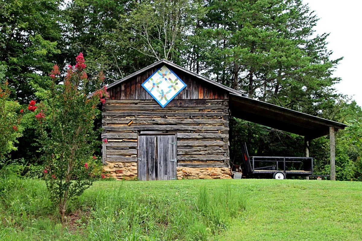 Quilt Trail Square - Ann Rakestraw Dixon