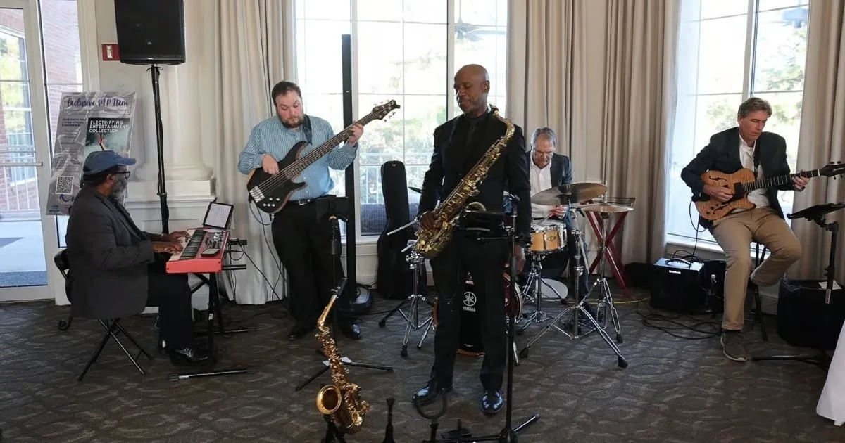 Brunch Live Music featuring Rod Brown