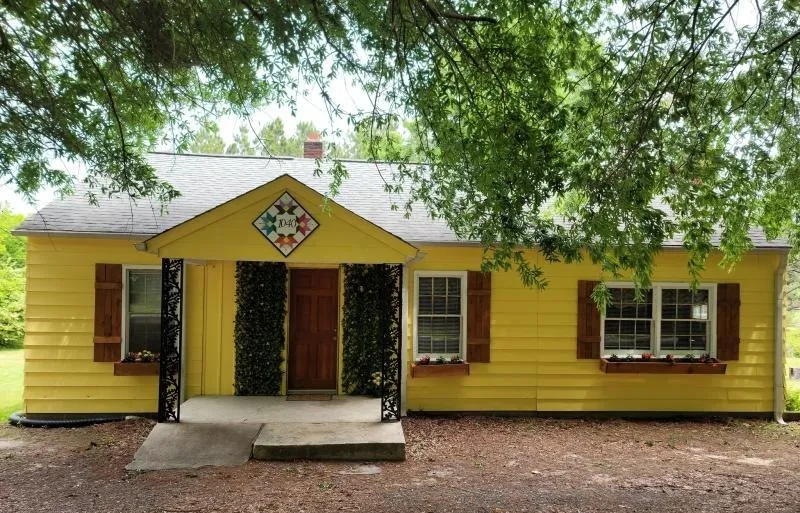 Bungalow on Booth Street