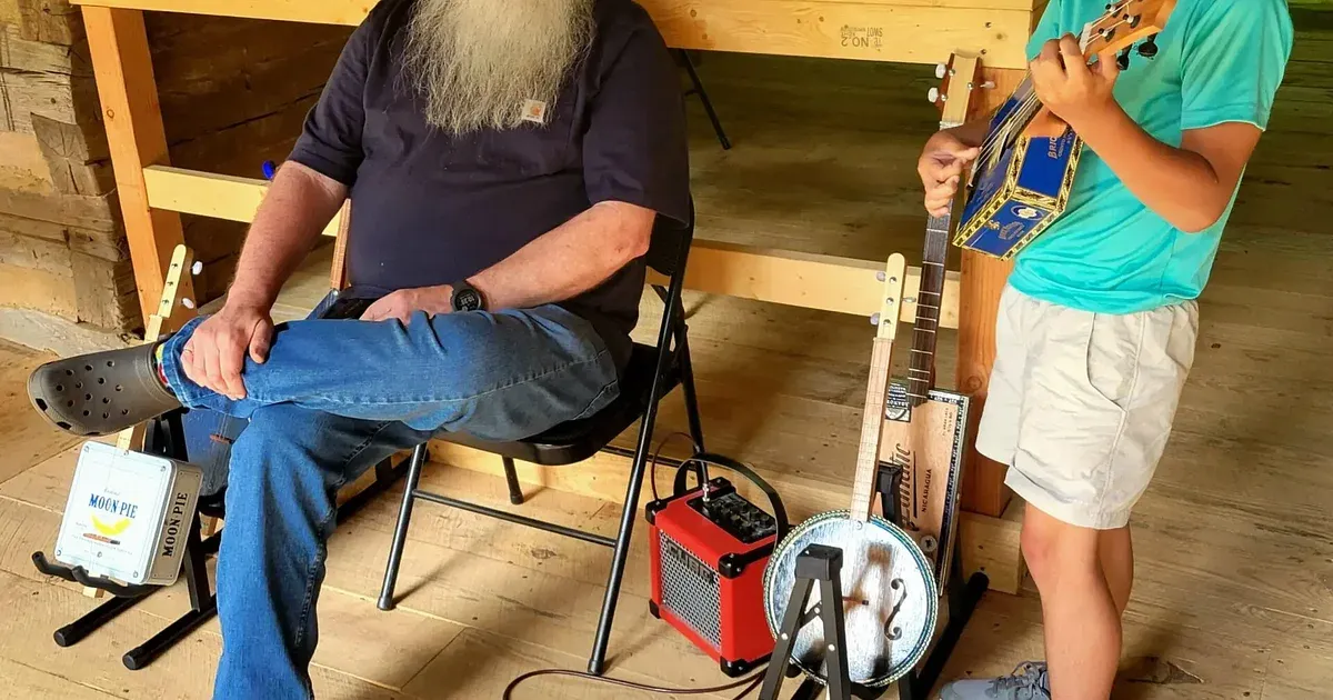 Cigar Box Dulcimer Class