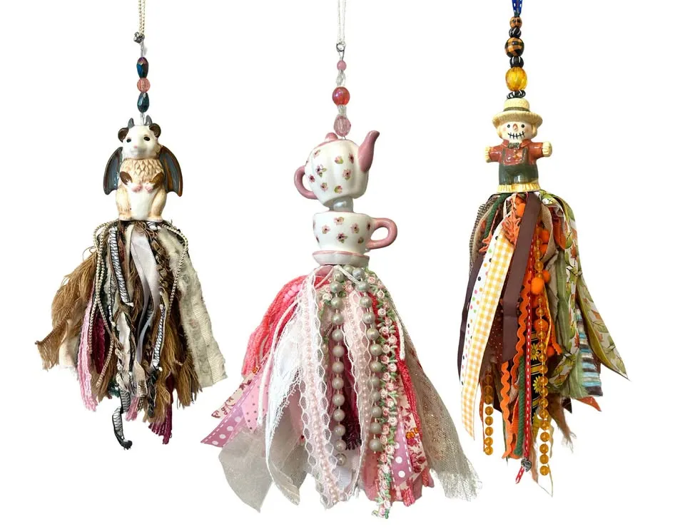 Salt Shaker Tassels