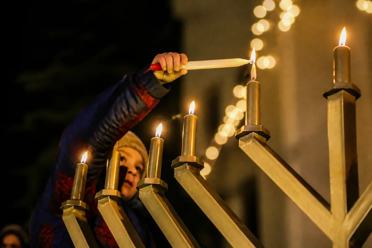 Menorah Lighting & Gelt Drop