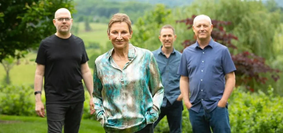 Ali Webb & Friends