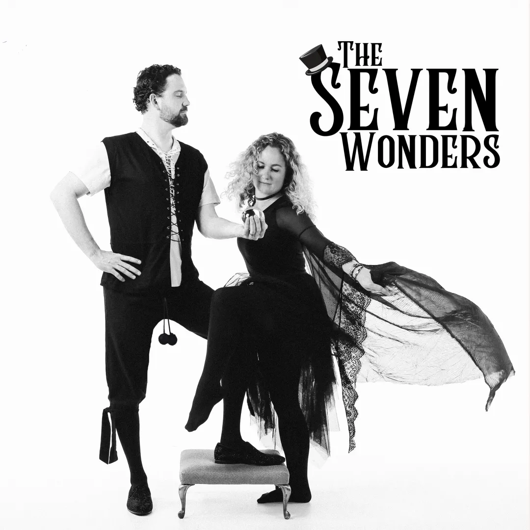 The Seven Wonders - A Tribute to Fleetwood Mac @ View Arts NIGHT ONE