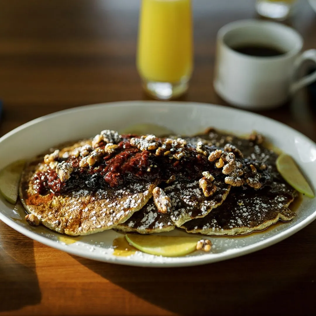  Brunch at Main Deck 