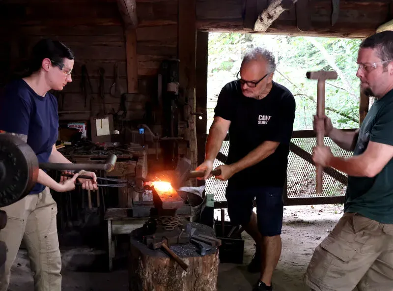 Forge an American Tomahawk