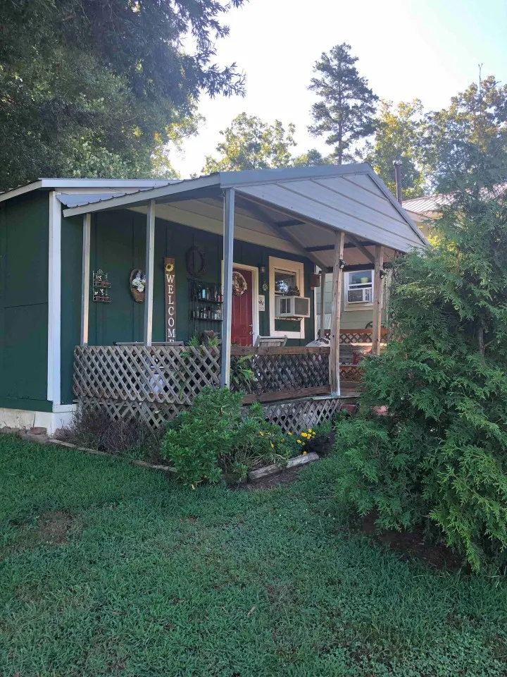 Mel's Country Cottage