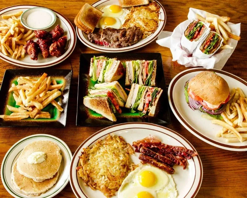 The Clubhouse Grill