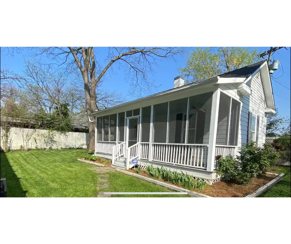 19th Century Guest Cottage-Airbnb
