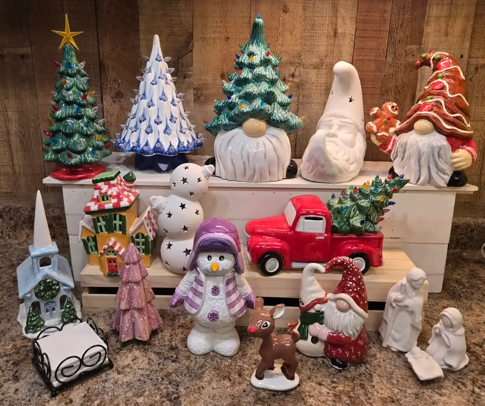 Christmas Pottery @ The Middleburgh Winery