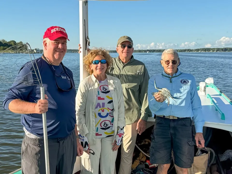 Crabbing the Miles River