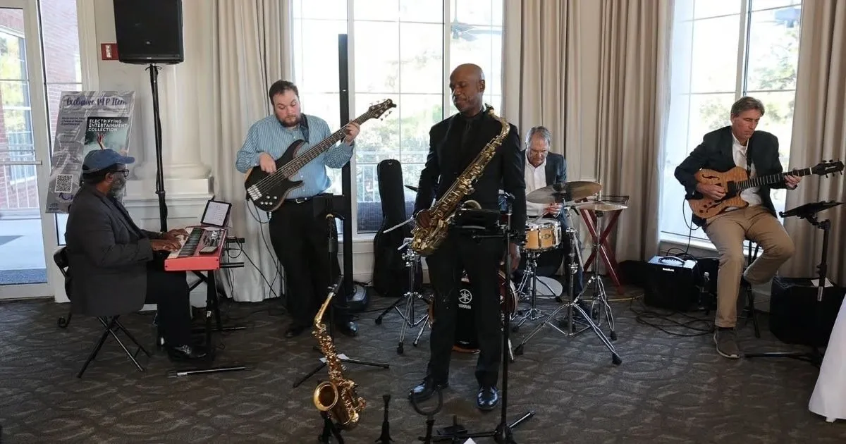 Brunch Live Music Featuring Rod Brown