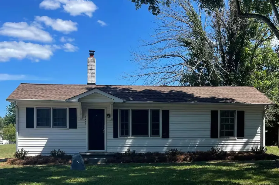 Cozy Foothills NC Cottage