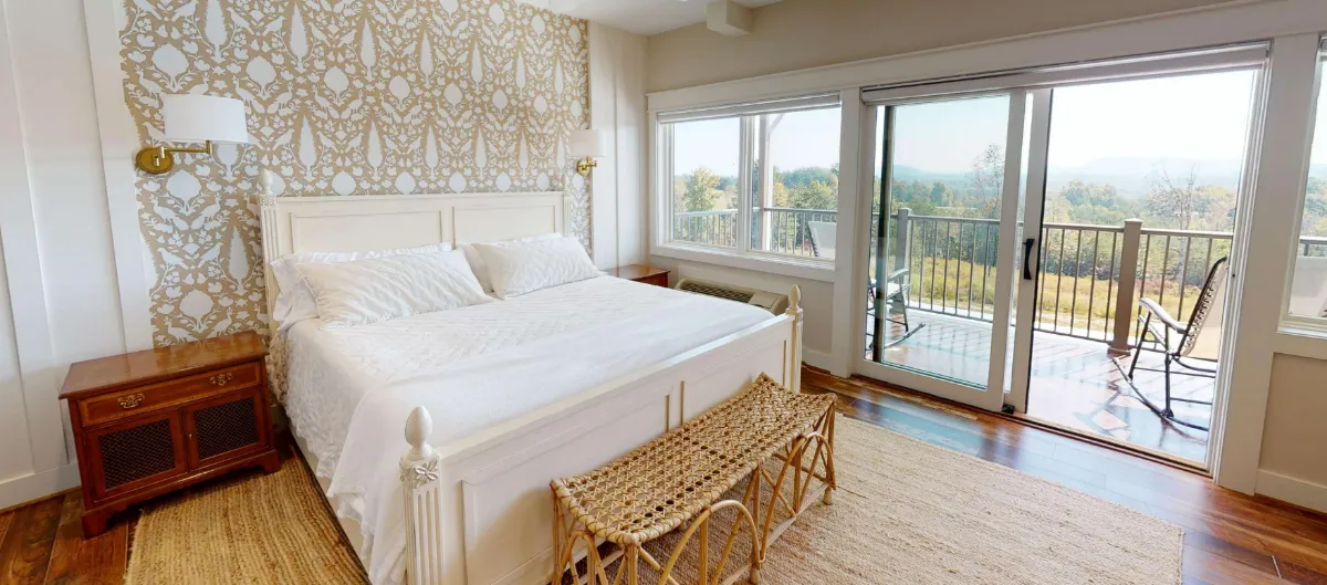 Big Creek Lodge Room 1