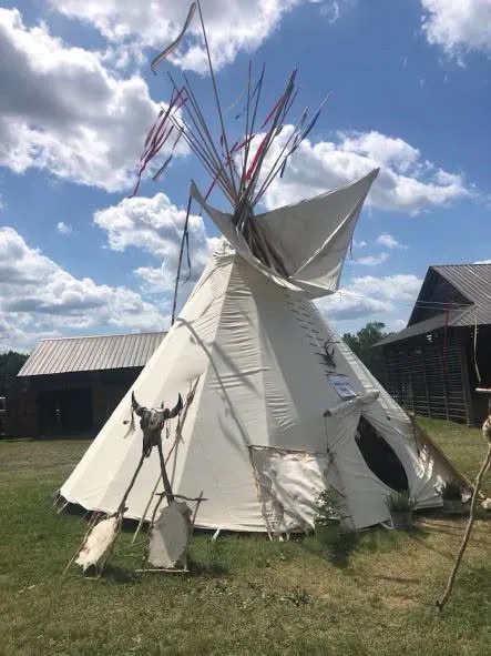 Live Native American Display at the Farm