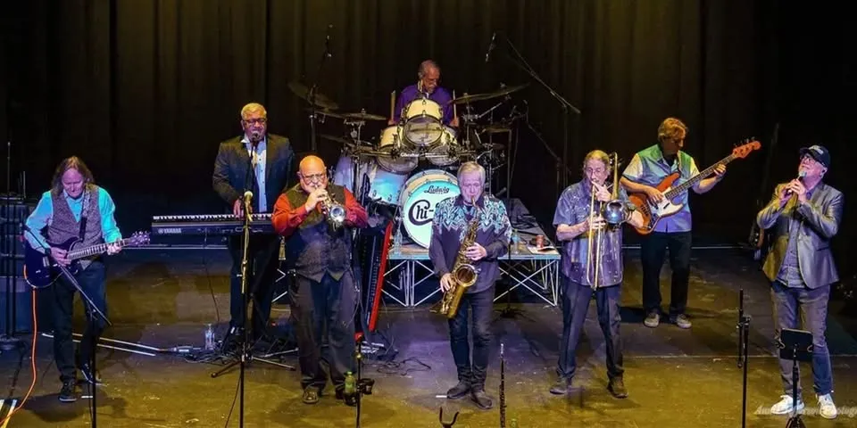 Chi-Town Transit Authority - A Tribute to Chicago | MadLife 7:00