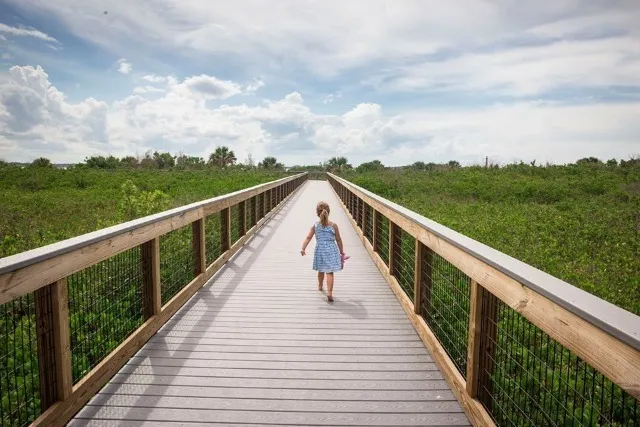 8 Miles Inland Storytelling Photography