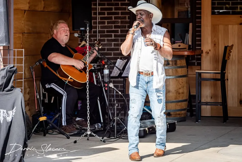 Chris Taylor Duo at Lunkenheimer Craft Brewing Co