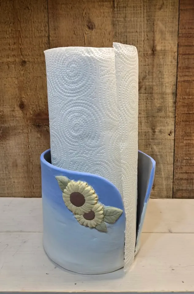 Clay Play! Paper Towel Stand