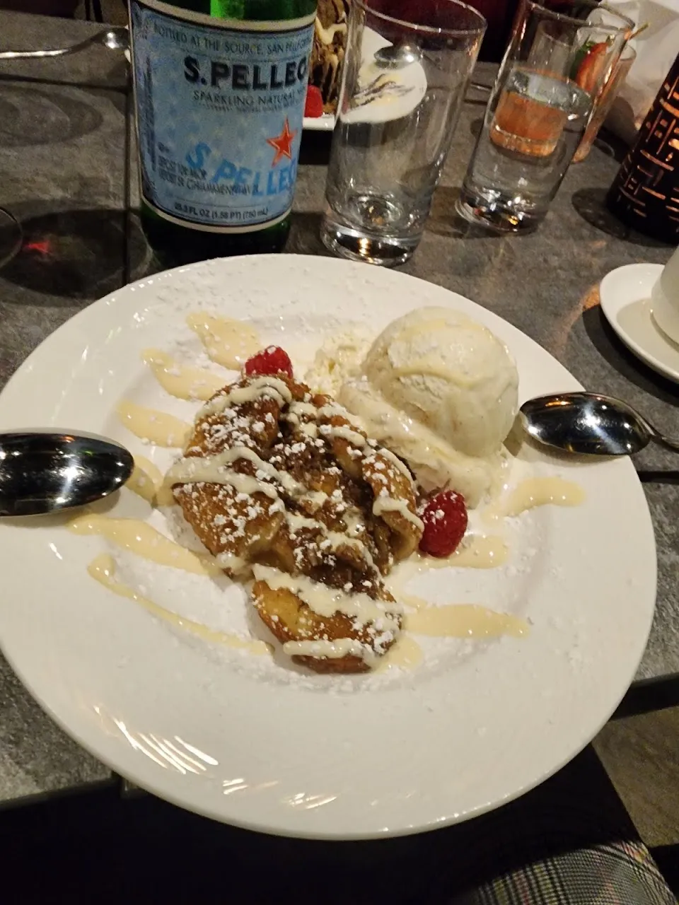 88 Charles St Restaurant