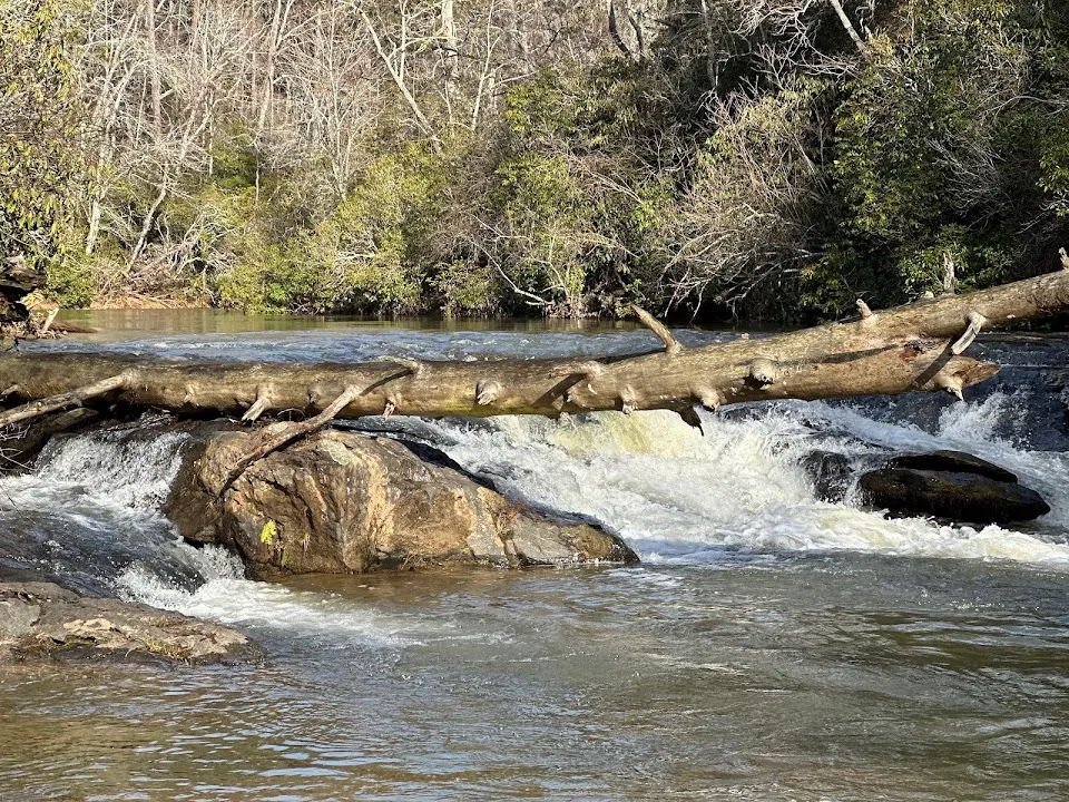 Land bridge Falls Trail
