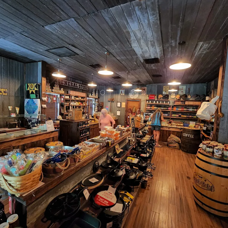 Richloam General Store