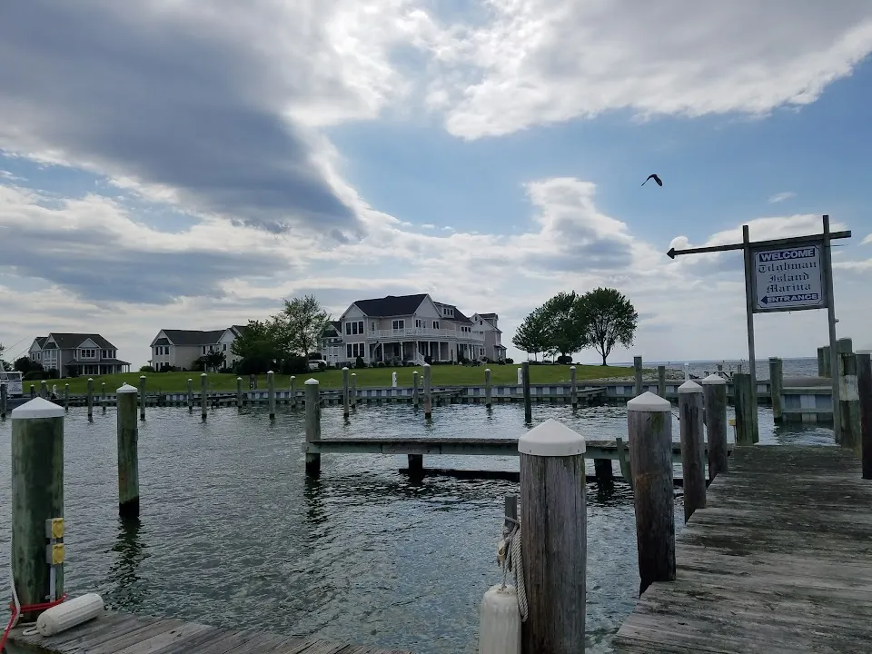 Tilghman Island Marina & Rentals