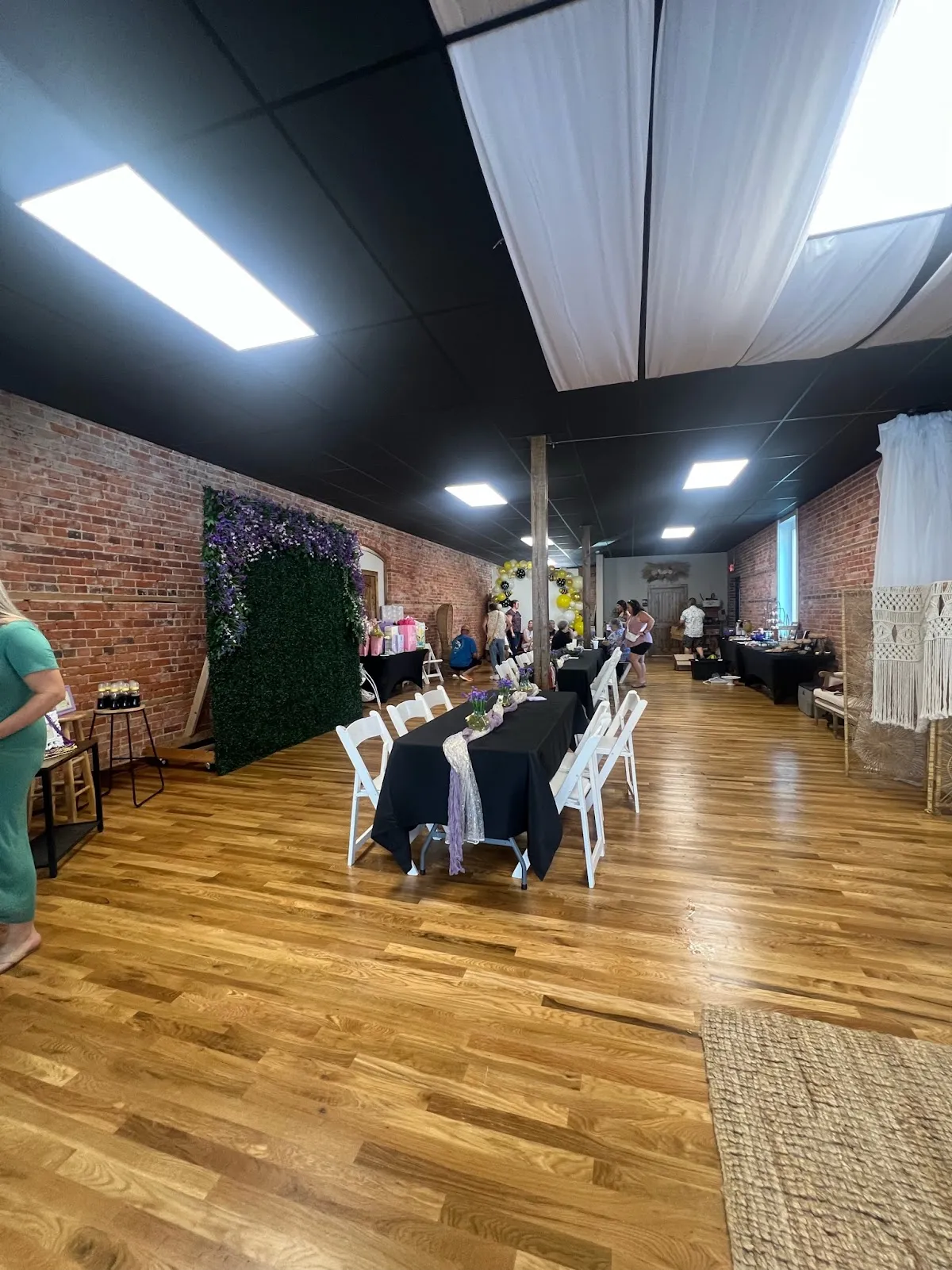 Studio on main Walnut Cove