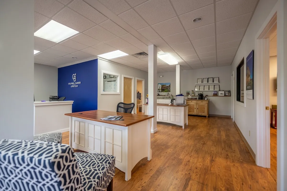 Coldwell Banker Lifestyles