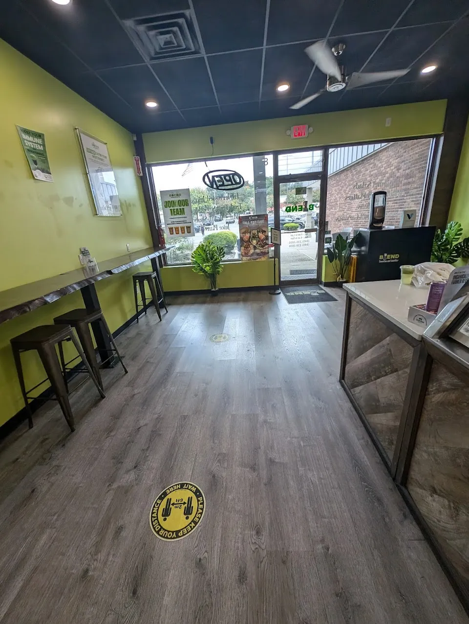Blend Smoothie and Salad Bar - Monroe