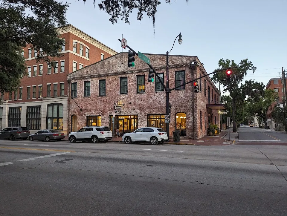 Staybridge Suites Savannah Historic District, an IHG Hotel