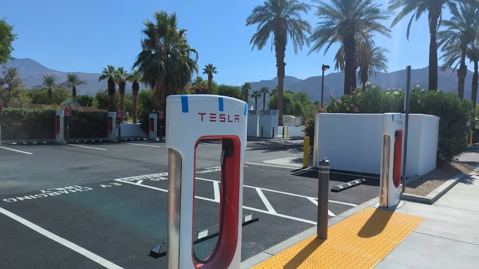 Tesla Destination Charger