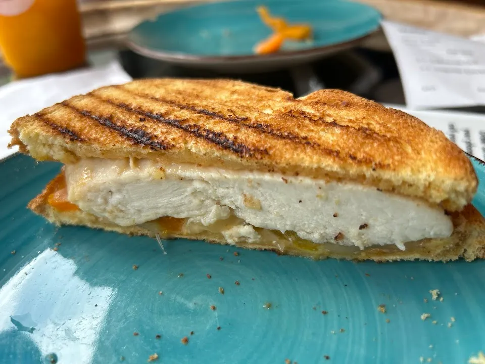 Coffeeholics Cafe & Bakery