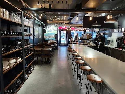 Bitty & Beau’s Coffee