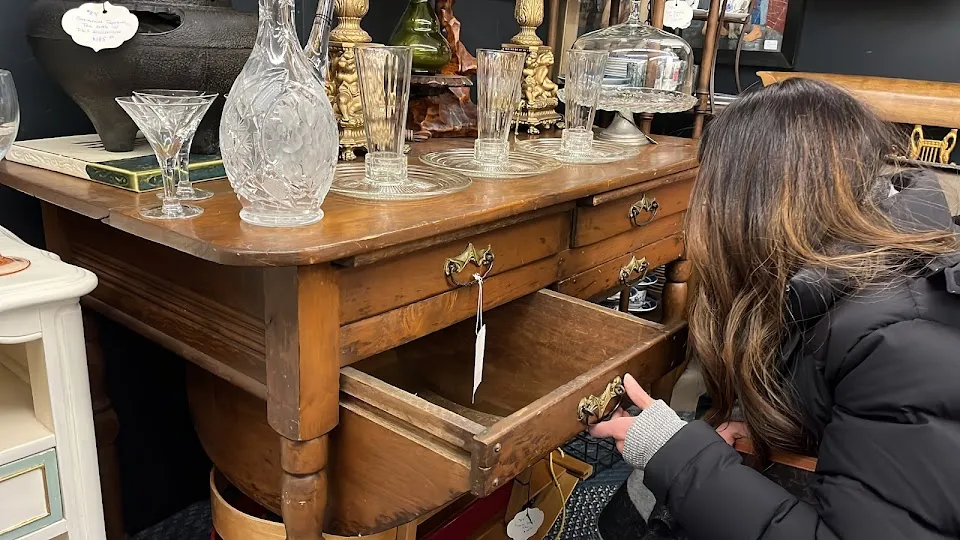 Newburgh Vintage Emporium