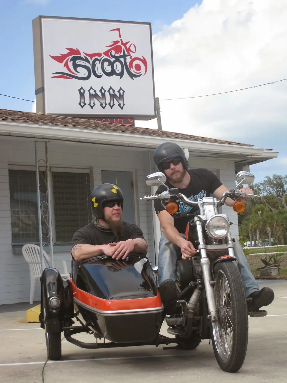 Scoot Inn