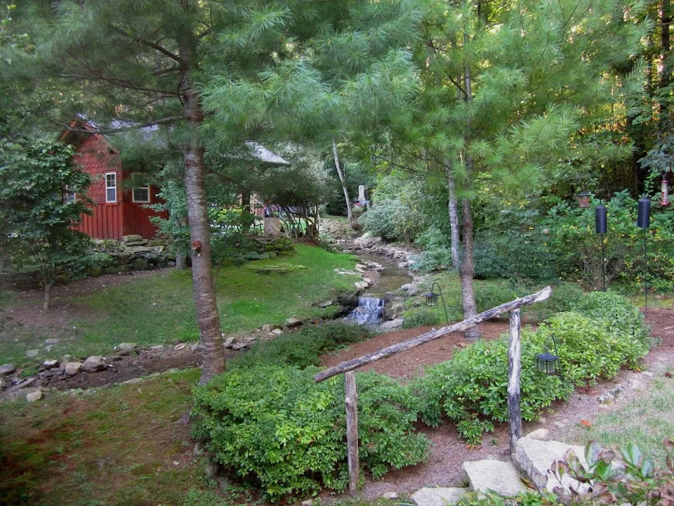 Creekside Cove Motor Coach Park