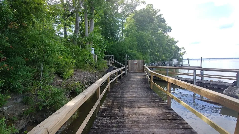 Lake Marion Resort and Marina