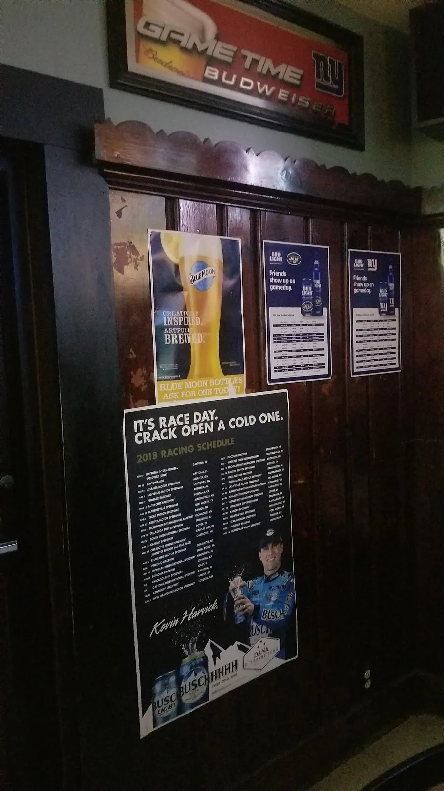 Nelsons Bar