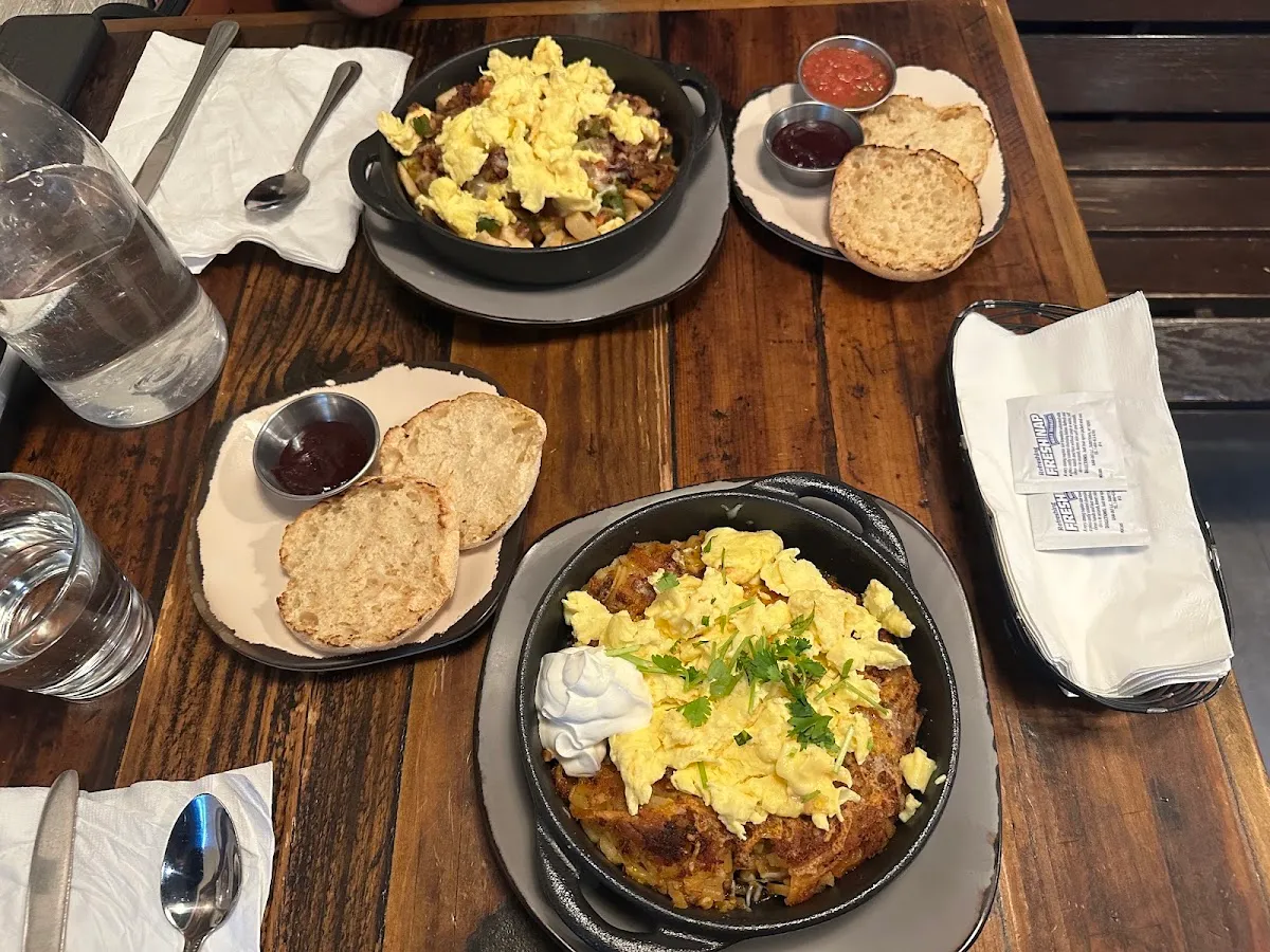 Egg Harbor Cafe