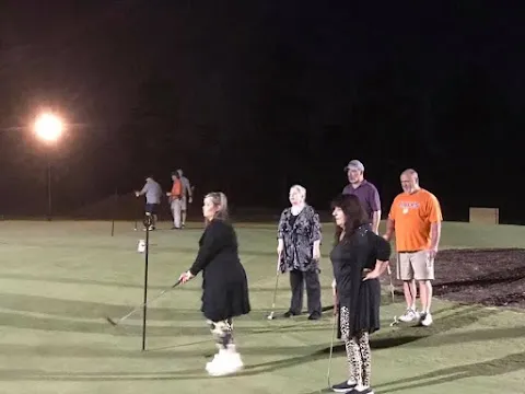 Palmetto Traverse Putting Green