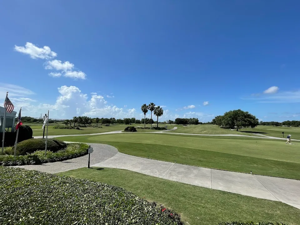 The Club At Savannah Harbor