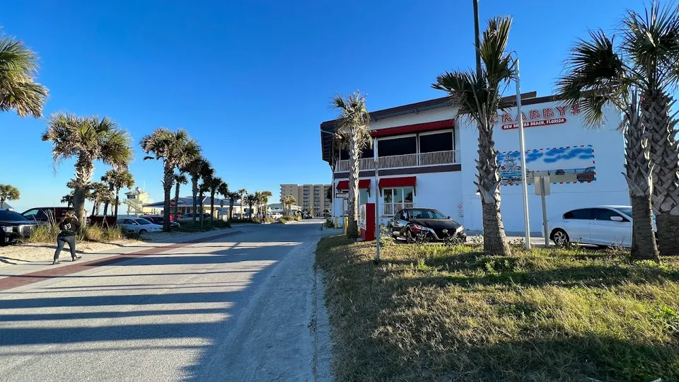 Crabby's Bar & Grill - NSB